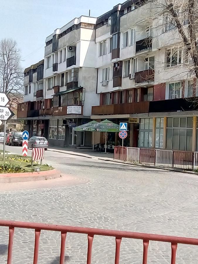 Апартамент Димови Трявна Екстериор снимка